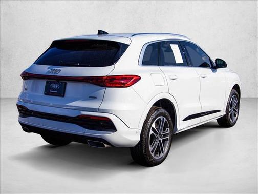 2025 Audi Q5 Premium Plus TFSI quattro S tronic