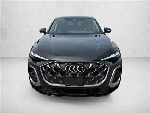 Mythos Black Metallic 2025 Audi Q5 Premium TFSI quattro S tronic