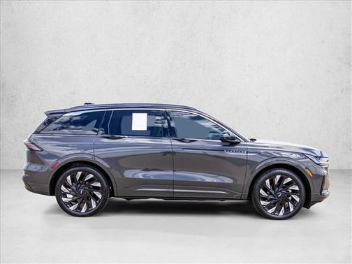 Chroma Caviar Dark Gray Metallic Clearcoat 2024 Lincoln Nautilus Black Label