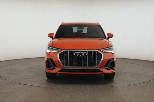 2024 Audi Q3 45 S line Premium Plus