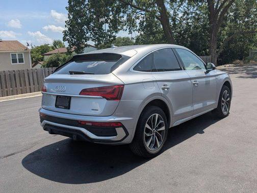 2022 Audi Q5 45 S line Premium Plus