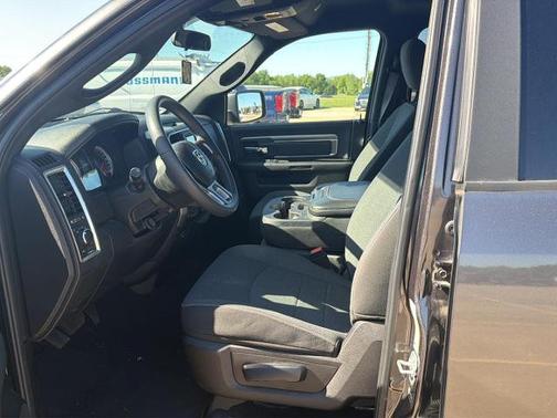 Granite Crystal Clearcoat Metallic 2021 RAM 1500 Classic SLT