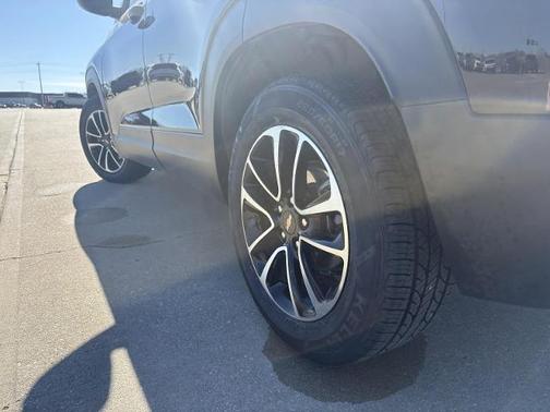 Mosaic Black Metallic 2025 Chevrolet Trailblazer LT