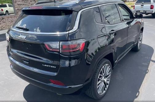 Black 2022 Jeep Compass LIMITED