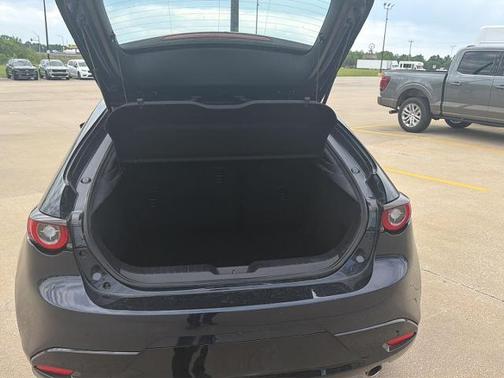 DEEP CRYSTAL BLUE MICA 2024 Mazda Mazda3 SELECT