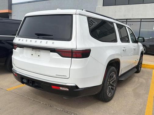 Bright White Clearcoat 2023 Jeep Wagoneer SERIES II