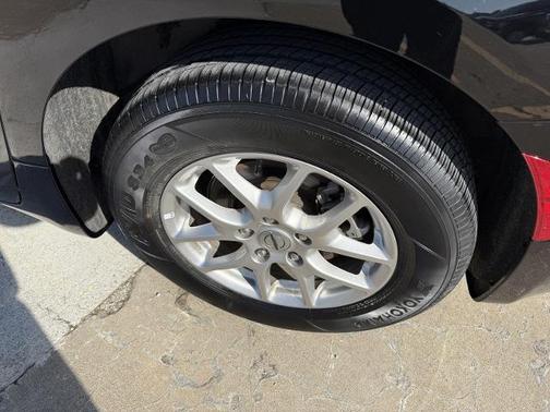 Diamond Black 2024 Chrysler Pacifica TOURING L