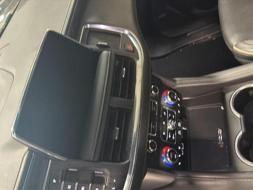 Onyx Black 2024 GMC Yukon SLT