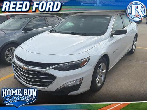 Summit White 2024 Chevrolet Malibu LS W/1FL