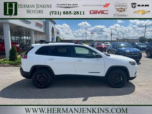 2023 Jeep Cherokee Altitude Lux 4x4