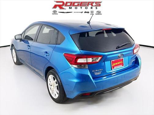 2019 Subaru Impreza 2.0i