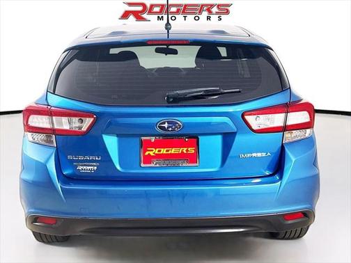 2019 Subaru Impreza 2.0i