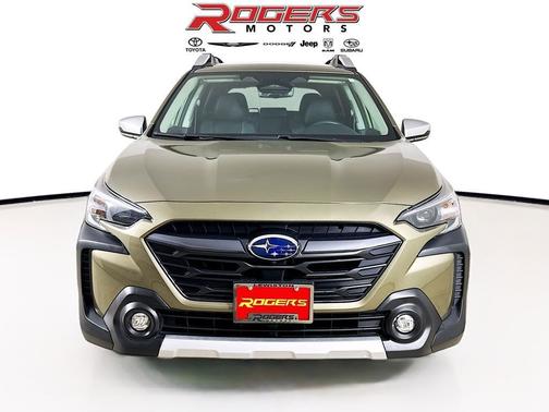 2025 Subaru Outback Touring AWD
