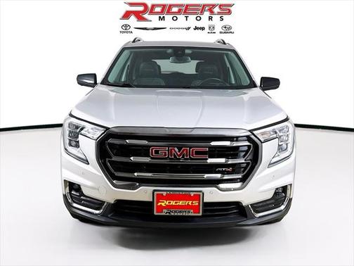 2022 GMC Terrain AWD AT4