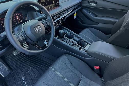 Crystal Black Pearl 2025 Honda Accord Hybrid