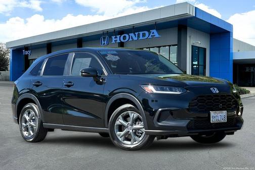 Crystal Black Pearl 2026 Honda HR-V SUV