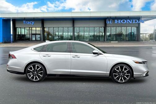 2025 Honda Accord Hybrid 