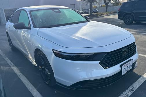 2025 Honda Accord Hybrid 