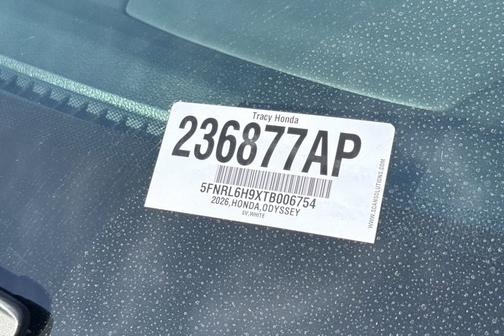 Platinum White Pearl 2026 Honda Odyssey