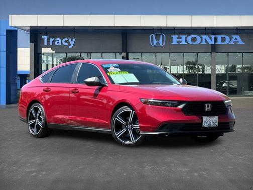 2025 Honda Accord Hybrid 