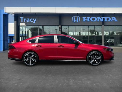 2025 Honda Accord Hybrid 