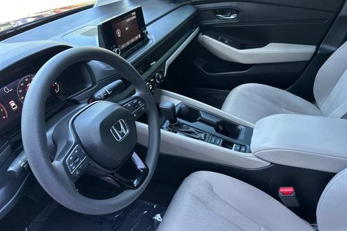 Meteorite Gray Metallic 2025 Honda Accord