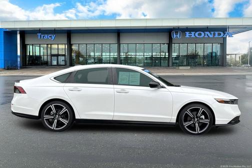 2024 Honda Accord Hybrid 