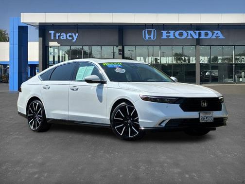 2024 Honda Accord Hybrid 