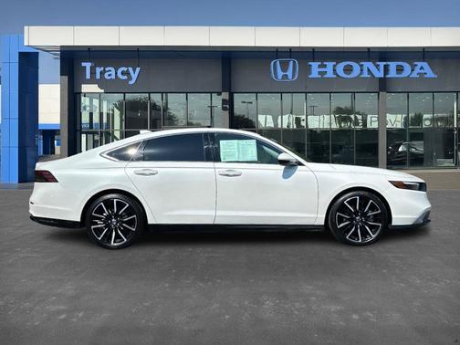 2024 Honda Accord Hybrid 