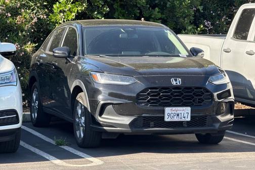 Crystal Black Pearl 2023 Honda HR-V