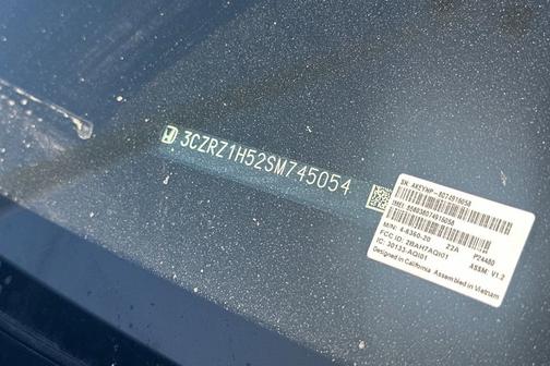 Crystal Black Pearl 2025 Honda HR-V