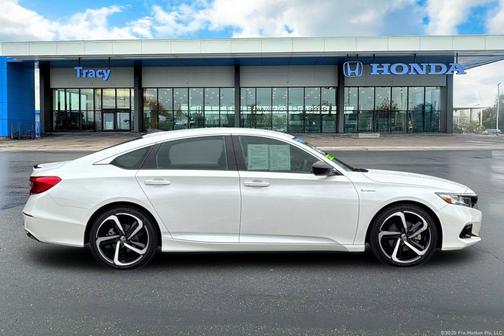 2022 Honda Accord Hybrid 