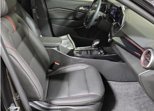 2025 Chevrolet Trax FWD 2RS