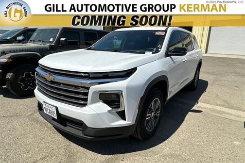 2025 Chevrolet Traverse LT