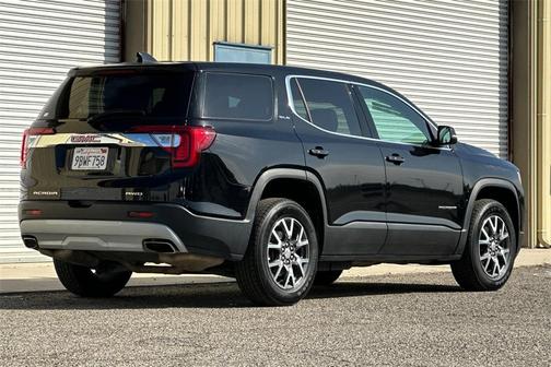 2022 GMC Acadia AWD SLE