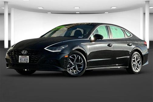 2022 Hyundai SONATA SEL
