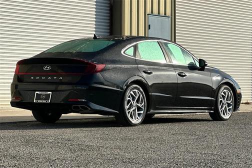 2022 Hyundai SONATA SEL