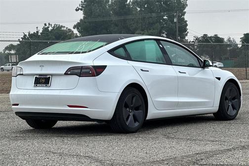 2023 Tesla Model 3 Standard Range