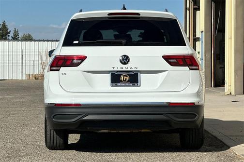 2022 Volkswagen Tiguan 2.0T SE