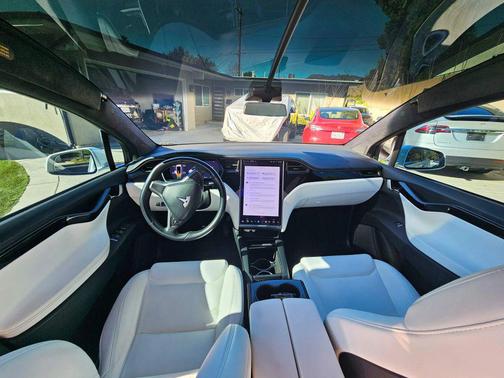 2020 Tesla Model X Long Range Sport Utility 4D