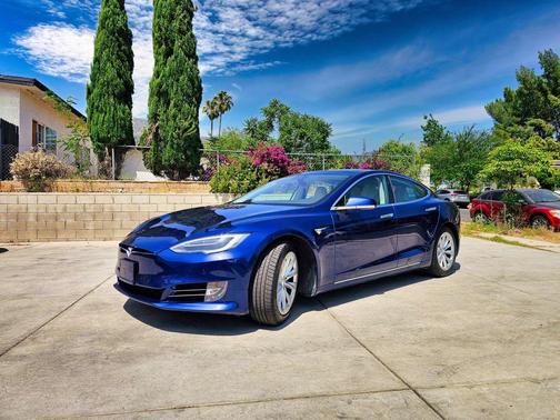 2017 Tesla Model S 100D