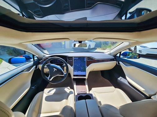 2017 Tesla Model S 100D