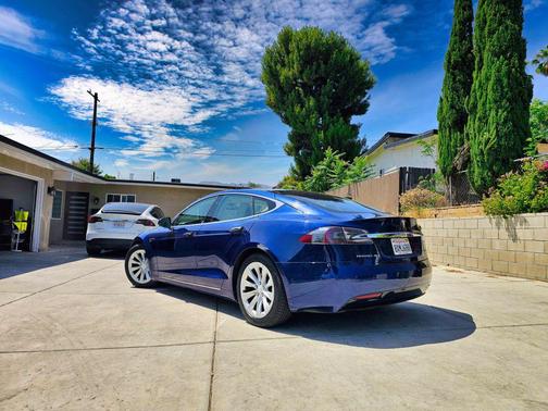 2017 Tesla Model S 100D