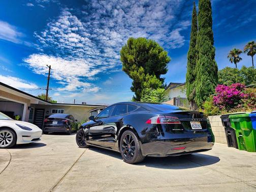 2017 Tesla Model S P100D