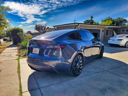 2020 Tesla Model Y Performance Sport Utility 4D