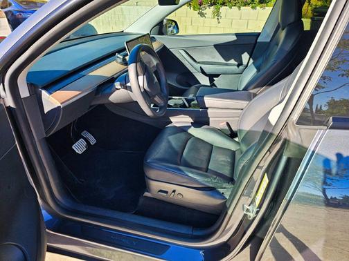 2020 Tesla Model Y Performance Sport Utility 4D