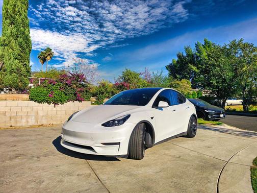 2021 Tesla Model Y Performance Dual Motor All-Wheel Drive