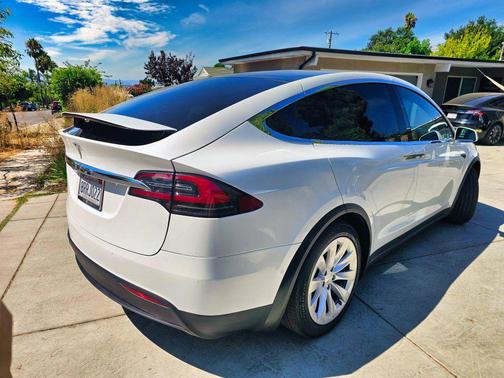 2020 Tesla Model X Long Range Plus Sport Utility 4D