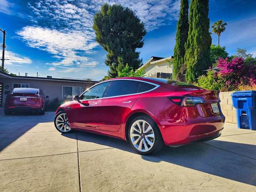 2018 Tesla Model 3 Long Range