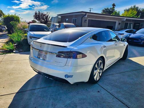 2021 Tesla Model S Long Range Plus